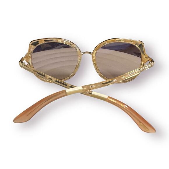 TOMS Women\'s Lottie Sunglasses G Flecks in Crystal‎ Square Sunglasses y2k
